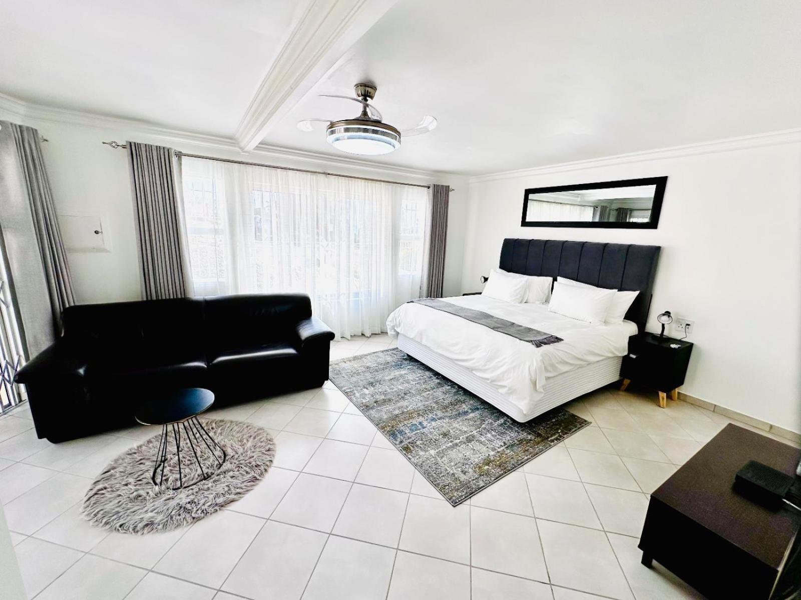 Villa Vibes Plattekloof Cape Town